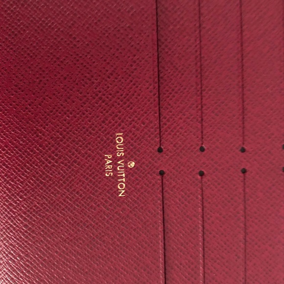 ❌SOLD❌ Louis Vuitton Pochette Félicie - Picture 6 of 14